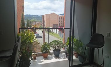 apartamento en arriendo en centro. Cod A63148