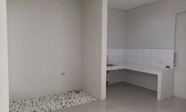 Rumah Palma Grandia, Strategis