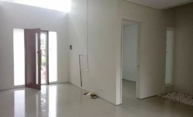 Rumah Palma Grandia, Strategis
