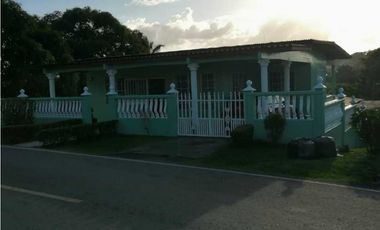 VENDO CASA EN LA CHORRERA TRAPICHITO CANPESINO NUMERO 2, 3R