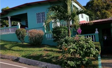 VENDO CASA EN LA CHORRERA TRAPICHITO CANPESINO NUMERO 2, 3R