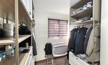 CASA FRENTE A ALIANZA FRANCESA A EXCELENETE PRECIO 10.300 UF