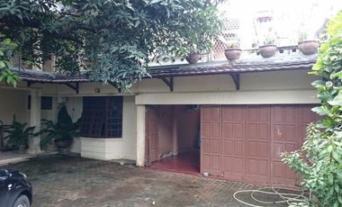 Rumah Di Cilandak, 2Lt, Paviliun, Hal. Luas, di Jl. Intan