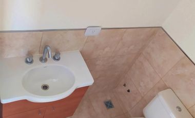 OPORTUNIDAD Excelente duplex 3 amb + cochera doble + patio
