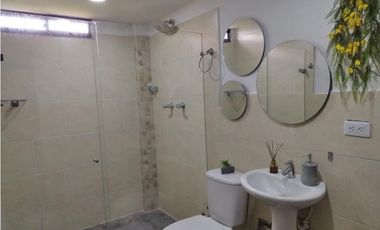 Casa para Arriendo Amoblado en Alto de Palmas