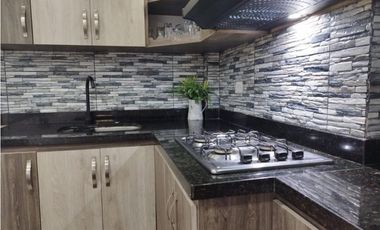 Casa para Arriendo Amoblado en Alto de Palmas