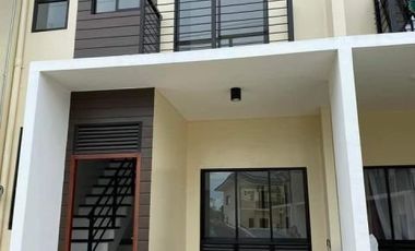 HOUSE FOR RENT NEW Location: Serenis South Talisay (Newly built) • Parking available