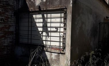 CASA 3 AMB A REFACCIONAR - LOTE 10x36