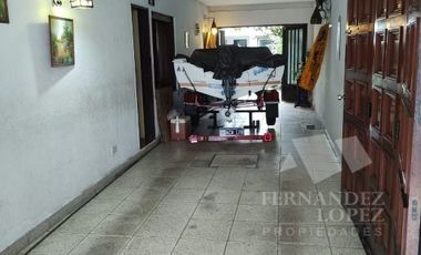 Casa en venta en Bernal Centro