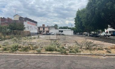 Terreno comercial en renta en Col. San Pedro, Irapuato, Gto.