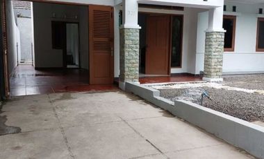 Rumah Sewa 2 Lantai Siap Pakai Setia Budi Regency Cihideung Parongpong Bandung