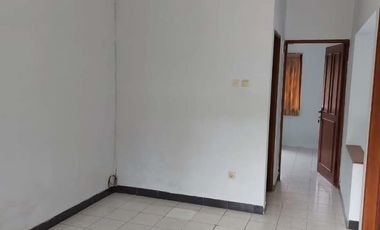 Rumah Sewa 2 Lantai Siap Pakai Setia Budi Regency Cihideung Parongpong Bandung