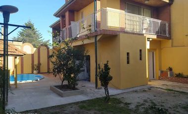Casa PH en venta en Quilmes Oeste