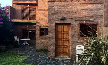 Casa en venta en Quilmes Centro