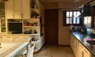 Casa en venta en Quilmes Centro