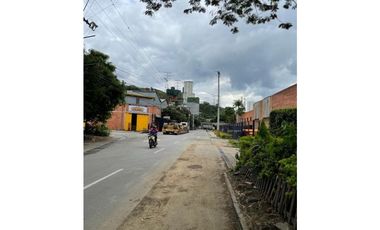 BODEGA EN VENTA PARQUE INDUSTRIAL CHIMITA