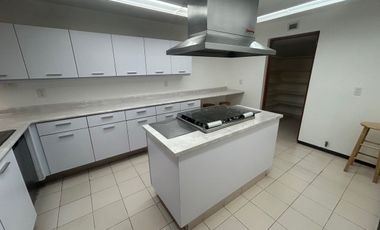 Casa en Condominio en Venta en BOSQUES DE LAS LOMAS