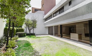 Casa en Condominio en Venta en BOSQUES DE LAS LOMAS