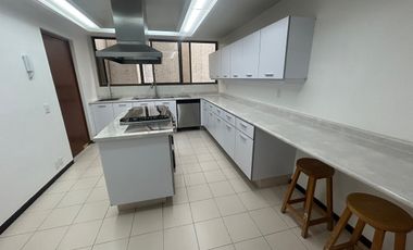 Casa en Condominio en Venta en BOSQUES DE LAS LOMAS