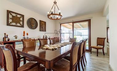 CASA ESTILO PROVENZAL EN VENTA EN PIEDRA ROJA