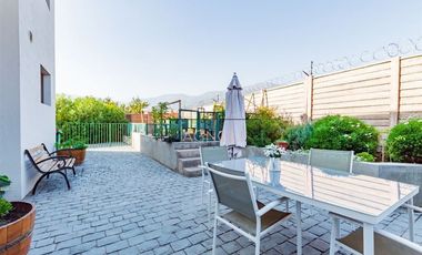 CASA ESTILO PROVENZAL EN VENTA EN PIEDRA ROJA