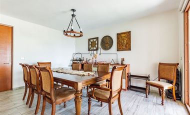 CASA ESTILO PROVENZAL EN VENTA EN PIEDRA ROJA