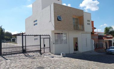 CASA EN VENTA EN IXTAPAN DE LA SAL
