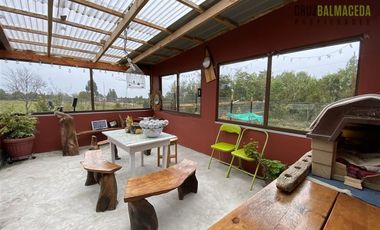 Parcela en Venta en Amplia casa de 300 m2 en Parcela de 11.100 m2 - Sector Las Marcas - Camino a Rio Sur