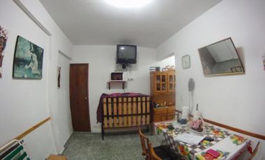 Depto 2 ambientes a 1 cuadra del mar (192)