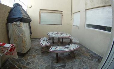 Depto 2 ambientes a 1 cuadra del mar (192)