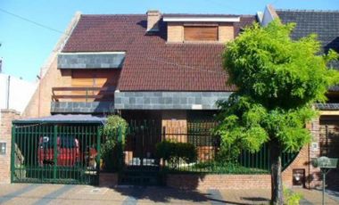 CHALET 280M2 A 600M ESTACION VILLA BOSCH