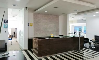PR15046 Venta de oficina sector Villa Carlota