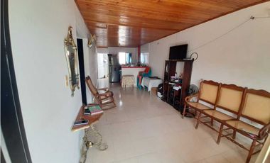 SE VENDEN APARTAMENTOS URB. FRANCISCO EL HOMBRE