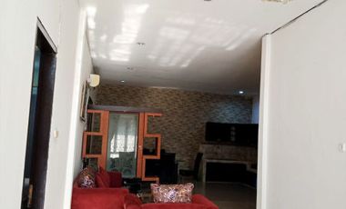 Disewa Rumah Besar dan Cantik Dekat Pusat Kota dan Bisnis Di Cikarang