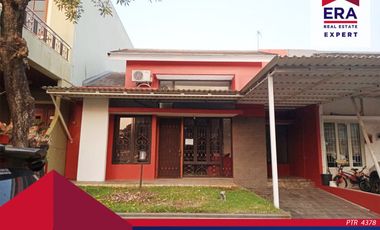 Disewa Rumah Besar dan Cantik Dekat Pusat Kota dan Bisnis Di Cikarang