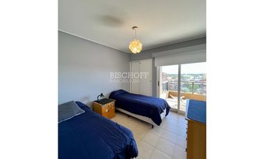 EXCLUSIVO DEPARTAMENTO 4 AMBIENTES CON VISTA AL MAR Y AL BOSQUE