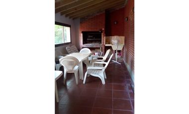 Chalet  - Barrio Norte - Hijos del Sol