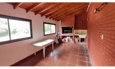 Chalet  - Barrio Norte - Hijos del Sol