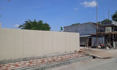 ( Promo Idul Adha ) Rumah Cluster Banting Harga di Colomadu