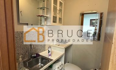 Oficina en venta 41 m2 con 1 estacionamiento Centro Osorno