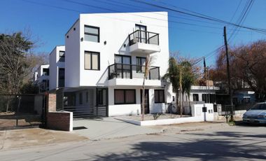 Duplex en venta - 1 dormitorio 2 baños - 65 mts2  - Villa Carlos Paz