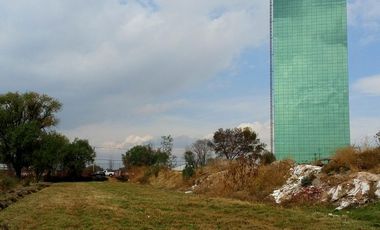 Terreno en venta, Av. Real de la Posta. Santa Ana, Xalmimilulco, Puebla.