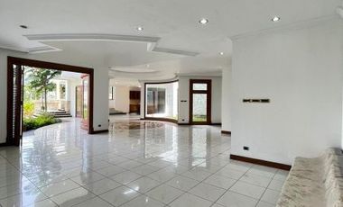 DIJUAL RUMAH MEGAH (SANGAT MENARIK) di Jl MADRASAH, AMPERA, JAKSEL
