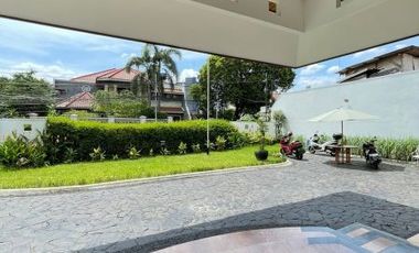 DIJUAL RUMAH MEGAH (SANGAT MENARIK) di Jl MADRASAH, AMPERA, JAKSEL