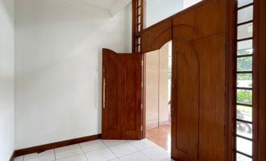 DIJUAL RUMAH MEGAH (SANGAT MENARIK) di Jl MADRASAH, AMPERA, JAKSEL
