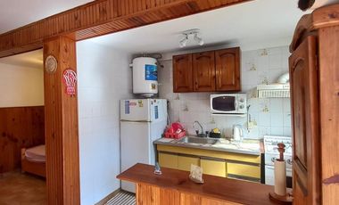 Departamento 2 ambientes y medio con balcon al frente y vista.