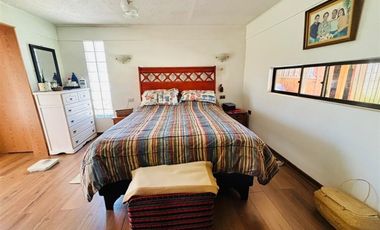 Casa en venta de 4 dorm. en Pirque