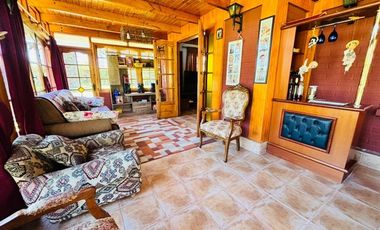 Casa en venta de 4 dorm. en Pirque
