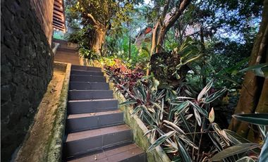 HERMOSA CASA FINCA INDEPENDIENTE ENVIGADO CON EXCELENTE VIST