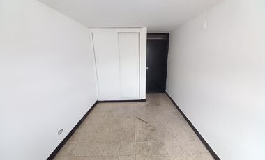 apartamento en arriendo/venta en edificio estefan piso 4 sin ascensor. Cod A11697